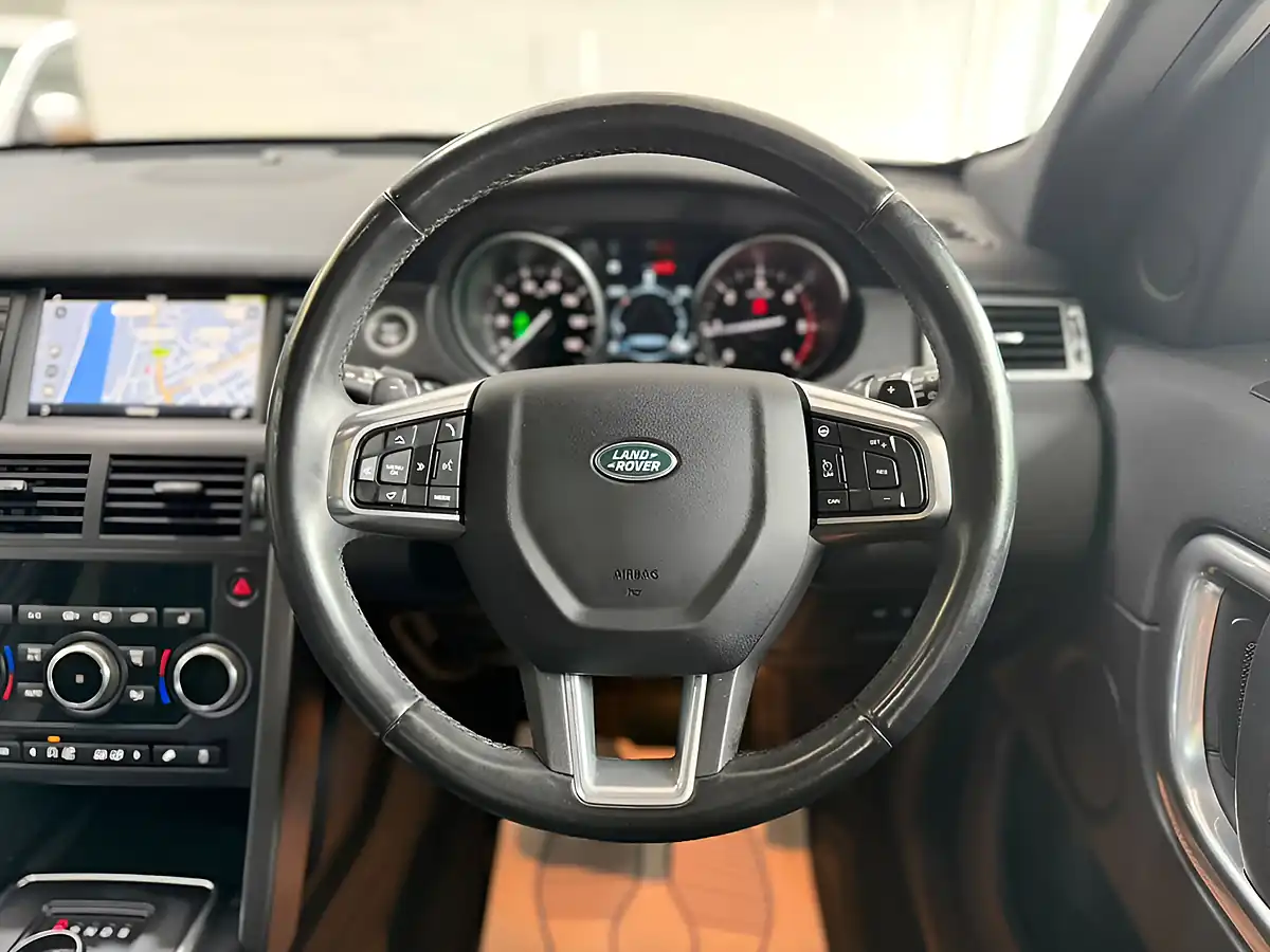 Used 2019 Land Rover Discovery Sport Landmark Black - Interior and Exterior details 7