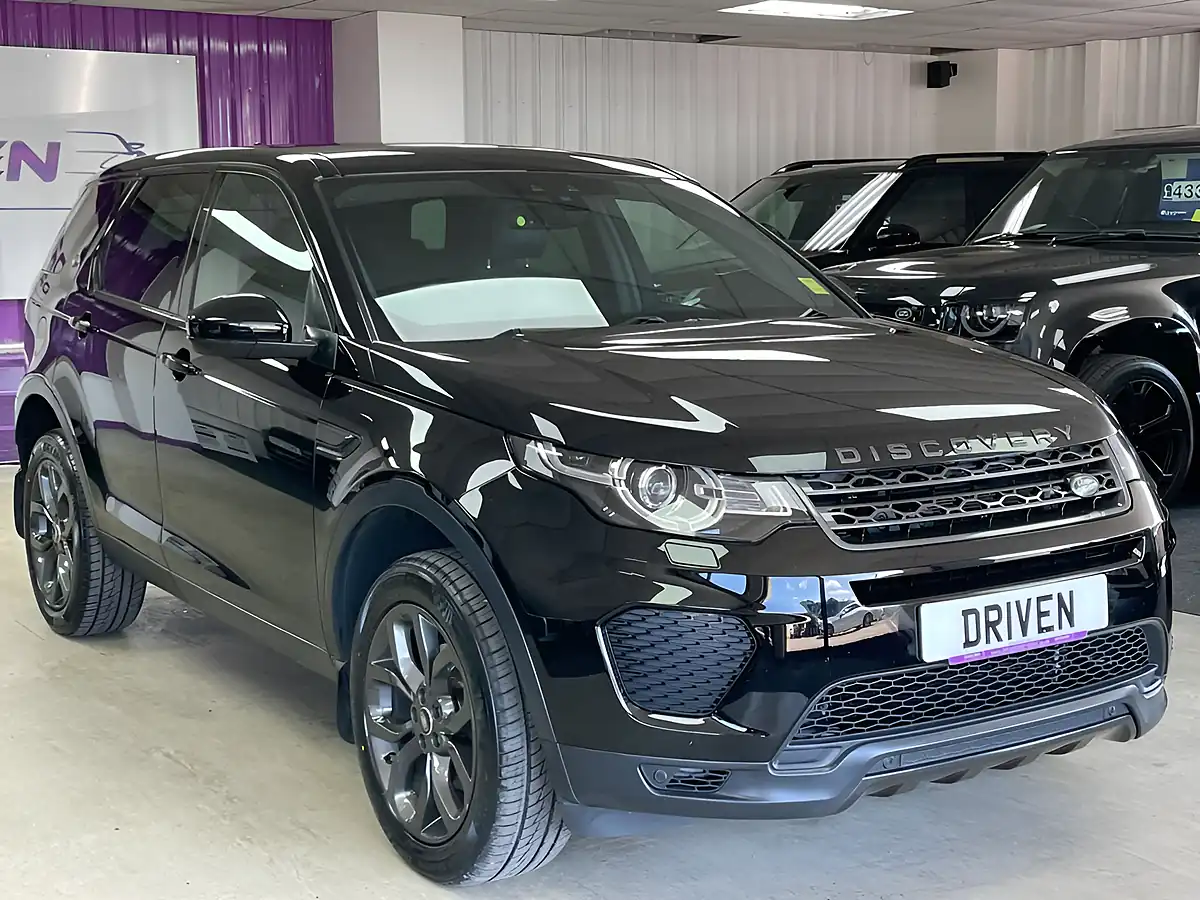 Used 2019 Land Rover Discovery Sport Landmark Black - Interior and Exterior details 3