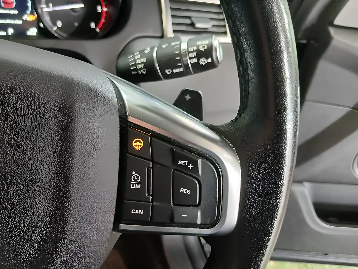 Used 2019 Land Rover Discovery Sport Landmark Black - Interior and Exterior details 13