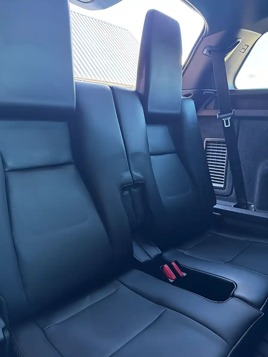 Used 2019 Land Rover Discovery Sport Landmark Black - Interior and Exterior details 14