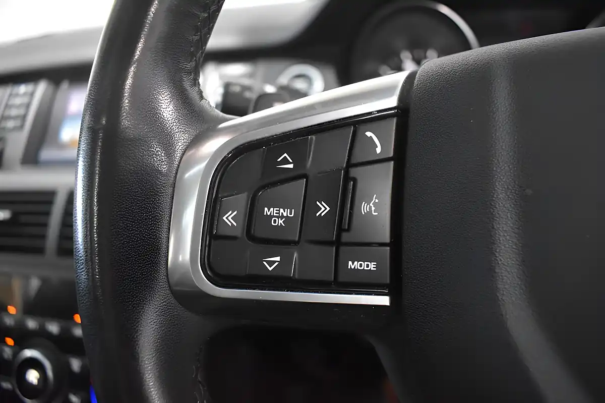 Used 2019 Land Rover Discovery Sport Landmark Black - Interior and Exterior details 12