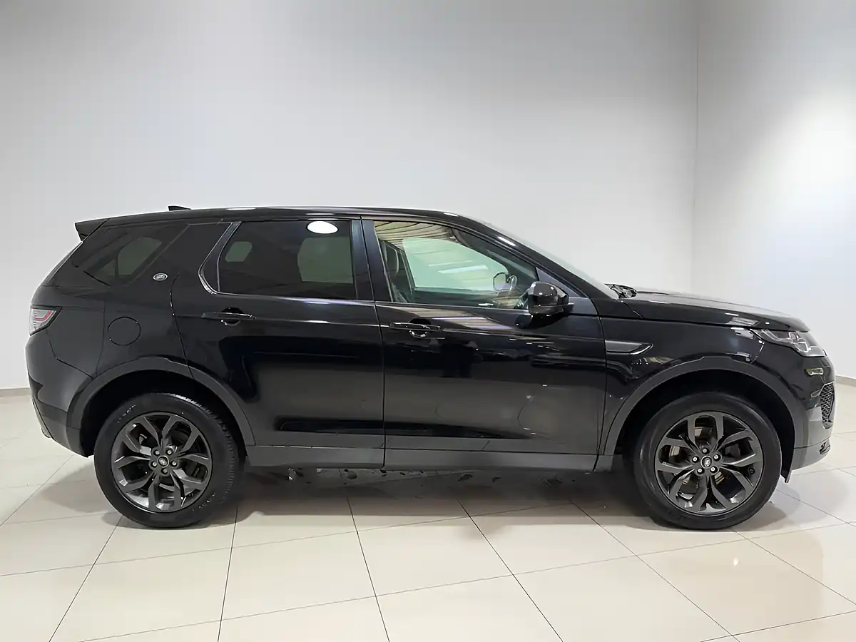 Used 2019 Land Rover Discovery Sport Landmark Black - Interior and Exterior details 12