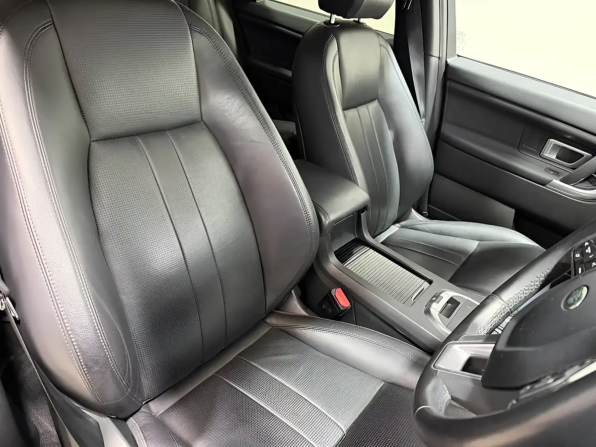 Used 2019 Land Rover Discovery Sport Landmark Black - Interior and Exterior details 14