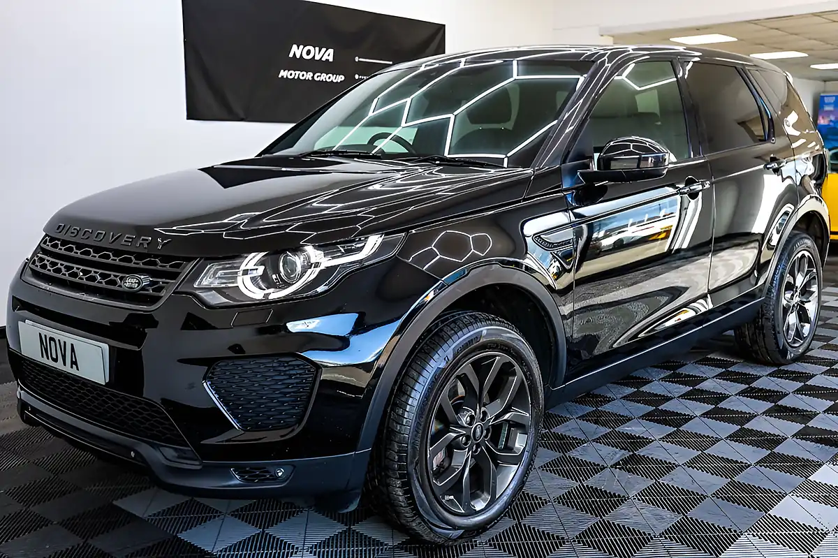Used 2019 Land Rover Discovery Sport Landmark Black - Interior and Exterior details 7