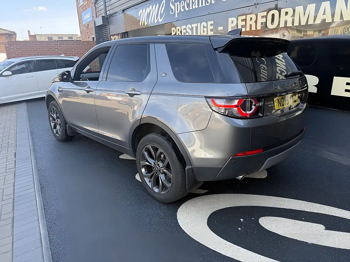 Used 2019 Land Rover Discovery Sport Landmark Corris Grey - Interior and Exterior details 3