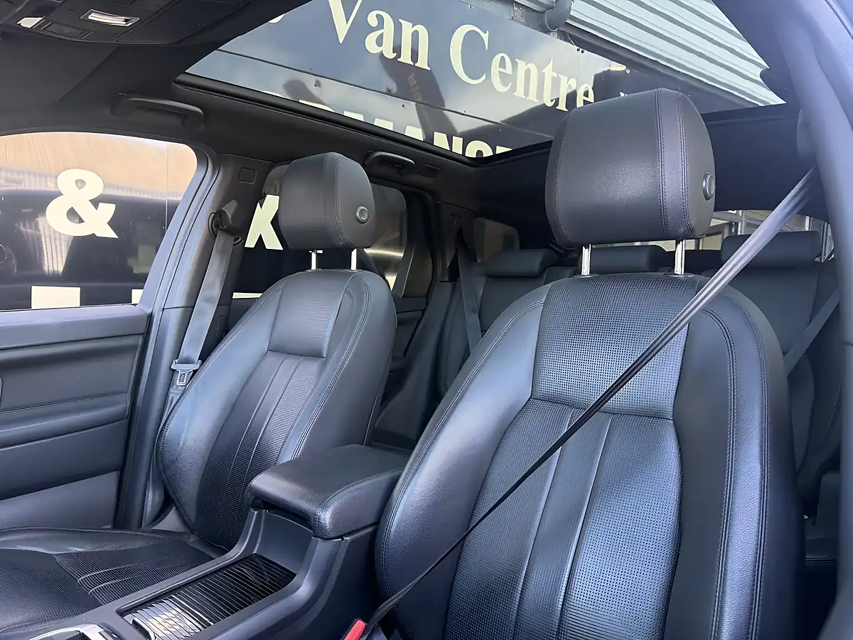 Used 2019 Land Rover Discovery Sport Landmark Corris Grey - Interior and Exterior details 7