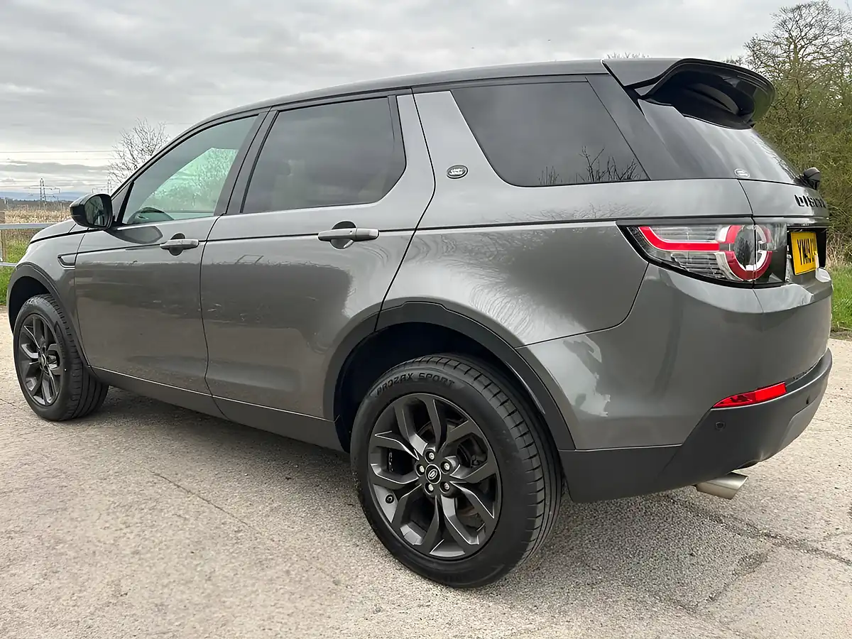 Used 2019 Land Rover Discovery Sport Landmark Grey - Interior and Exterior details 12
