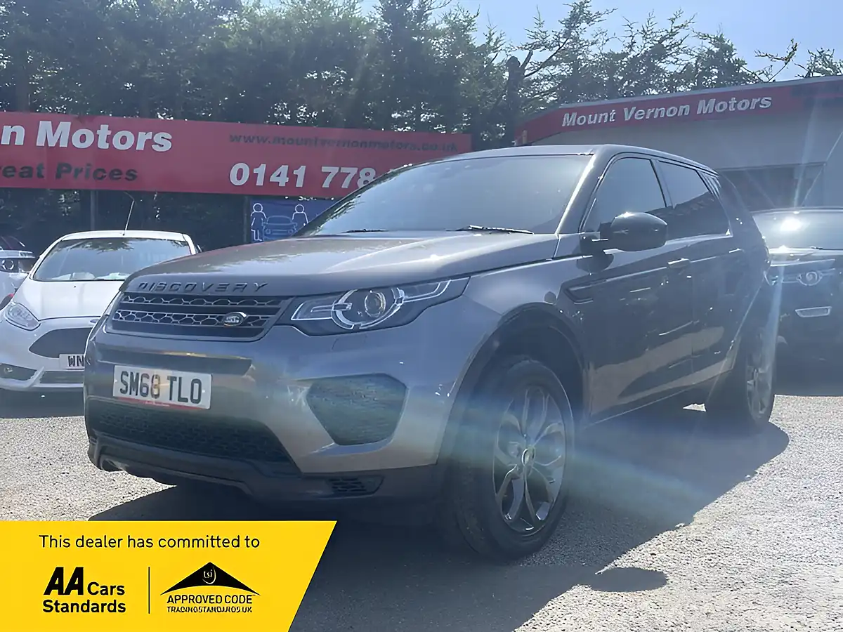 Used 2019 Land Rover Discovery Sport Landmark Grey - Front View