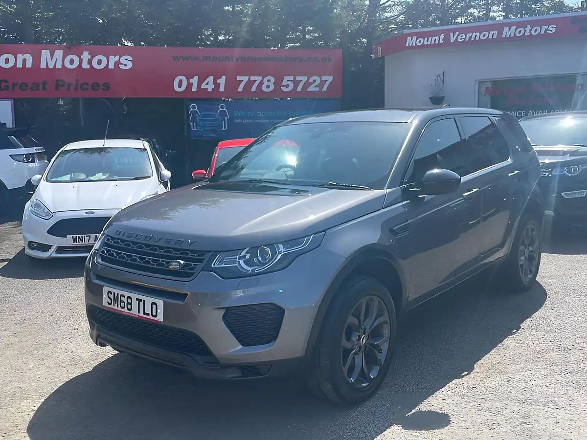 Used 2019 Land Rover Discovery Sport Landmark Grey - Interior and Exterior details 4