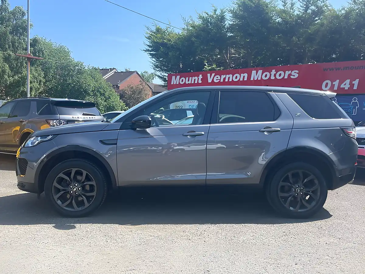 Used 2019 Land Rover Discovery Sport Landmark Grey - Interior and Exterior details 6