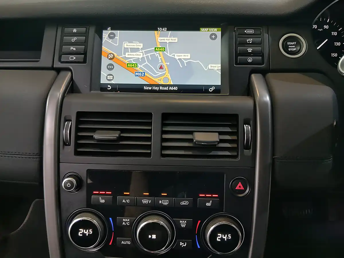 Used 2019 Land Rover Discovery Sport Landmark Grey - Interior and Exterior details 16