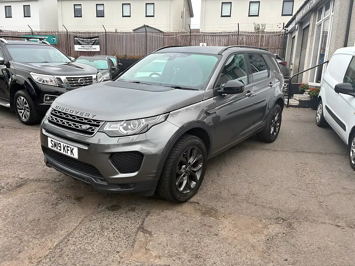 Used 2019 Land Rover Discovery Sport Landmark Grey - Interior and Exterior details 6