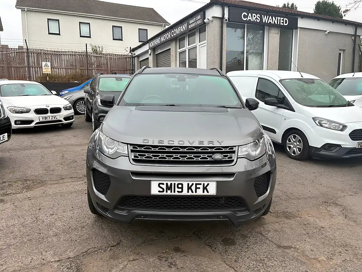 Used 2019 Land Rover Discovery Sport Landmark Grey - Interior and Exterior details 7