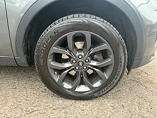 Used 2019 Land Rover Discovery Sport Landmark Grey - Interior and Exterior details 8