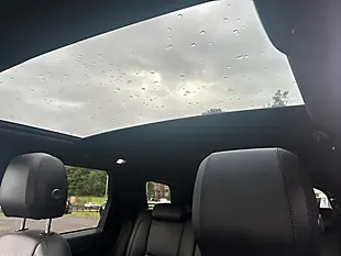 Used 2019 Land Rover Discovery Sport Landmark Grey - Interior and Exterior details 16