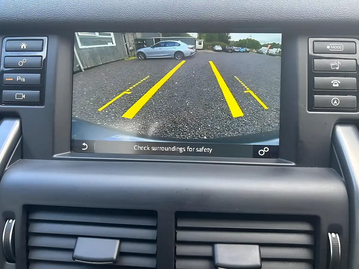 Used 2019 Land Rover Discovery Sport Landmark Grey - Interior and Exterior details 18