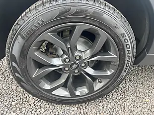 Used 2019 Land Rover Discovery Sport Landmark Grey - Interior and Exterior details 19