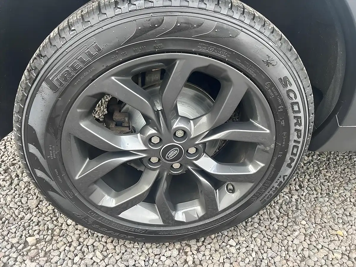 Used 2019 Land Rover Discovery Sport Landmark Grey - Interior and Exterior details 19
