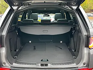 Used 2019 Land Rover Discovery Sport Landmark Grey - Interior and Exterior details 12