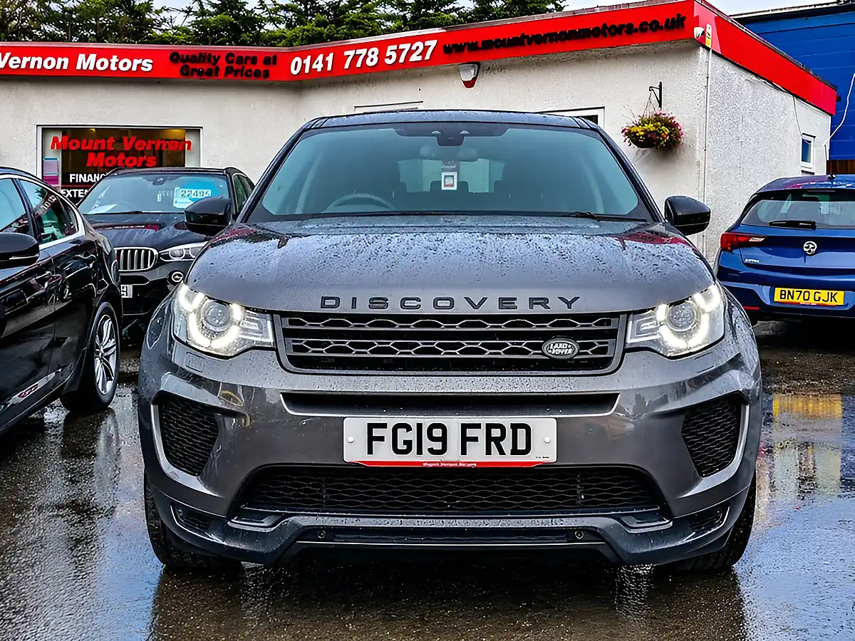 Used 2019 Land Rover Discovery Sport Landmark Grey - Interior and Exterior details 5