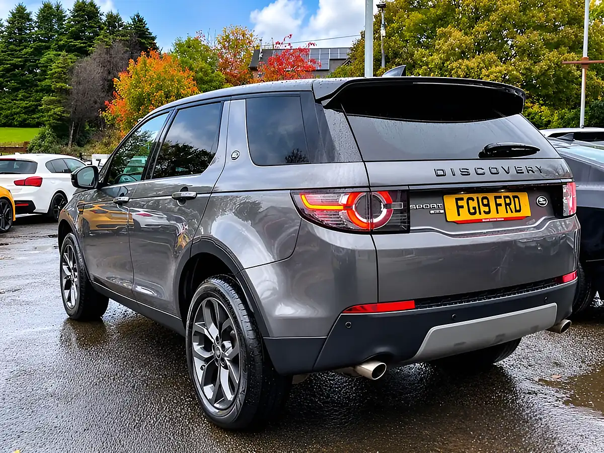 Used 2019 Land Rover Discovery Sport Landmark Grey - Interior and Exterior details 9