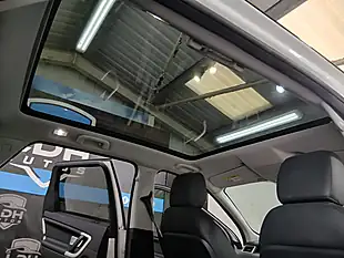 Used 2019 Land Rover Discovery Sport Landmark White - Interior and Exterior details 19