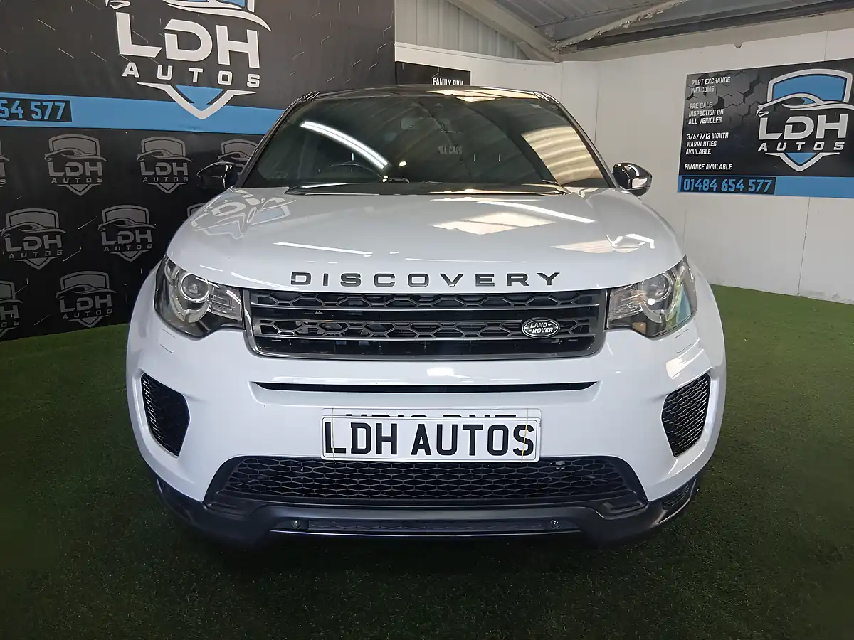 Used 2019 Land Rover Discovery Sport Landmark White - Interior and Exterior details 8