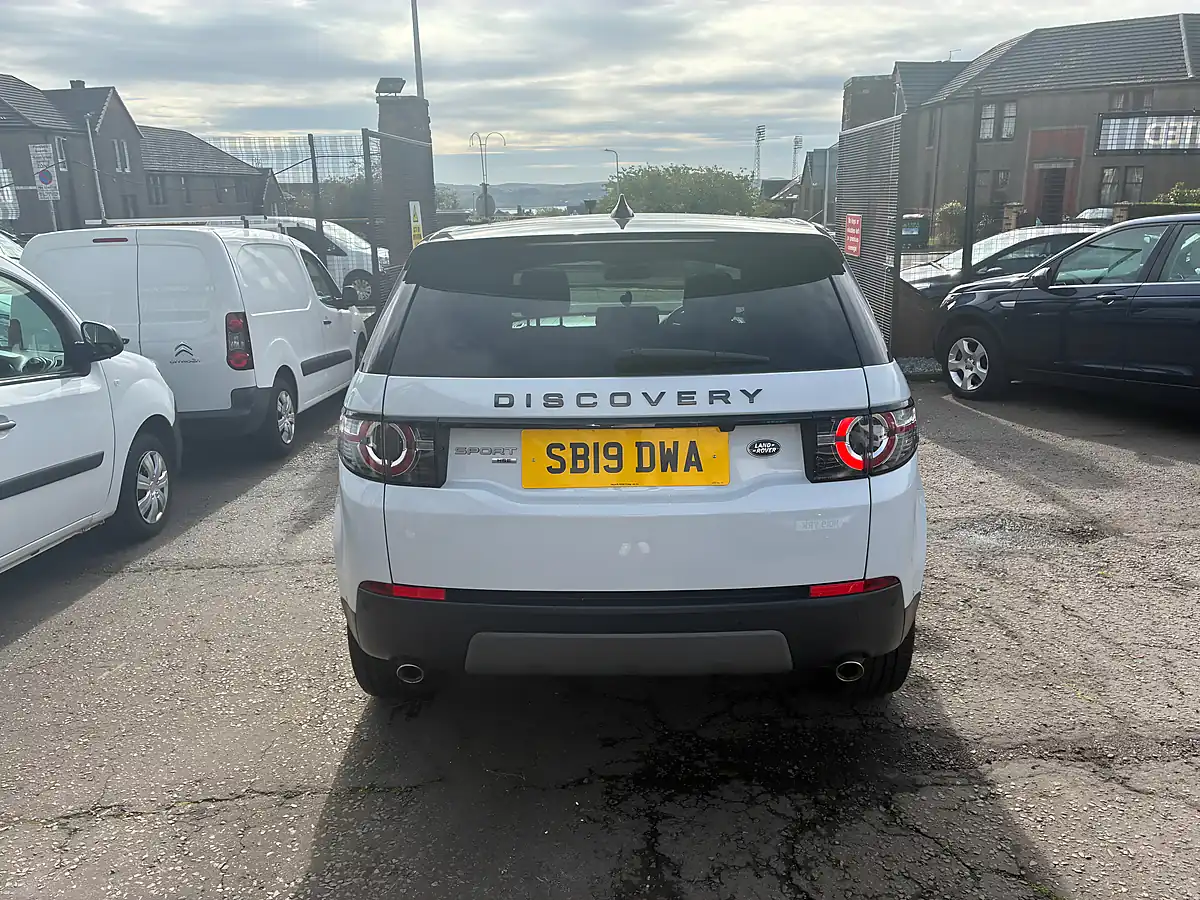 Used 2019 Land Rover Discovery Sport Landmark White - Interior and Exterior details 4