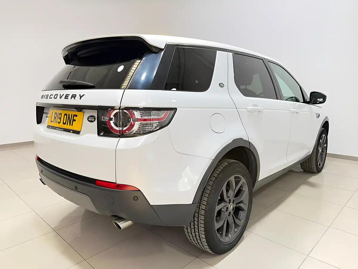 Used 2019 Land Rover Discovery Sport Landmark White - Interior and Exterior details 11