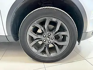 Used 2019 Land Rover Discovery Sport Landmark White - Interior and Exterior details 14