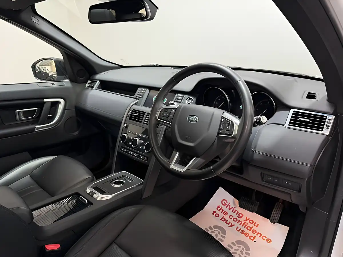 Used 2019 Land Rover Discovery Sport Landmark White - Interior and Exterior details 15