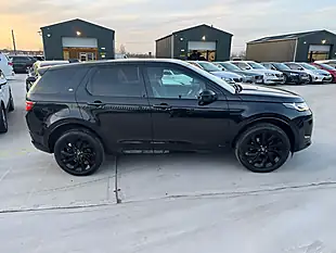 Used 2019 Land Rover Discovery Sport R-Dynamic Hse Black - Interior and Exterior details 10