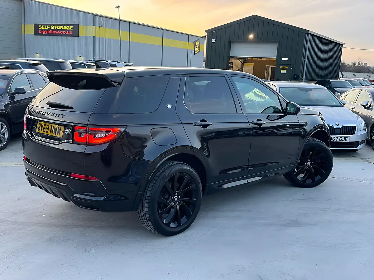 Used 2019 Land Rover Discovery Sport R-Dynamic Hse Black - Interior and Exterior details 12