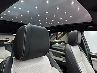 Used 2019 Land Rover Discovery Sport R-Dynamic Hse Blue - Interior and Exterior details 12