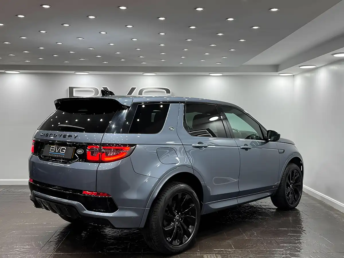 Used 2019 Land Rover Discovery Sport R-Dynamic Hse Blue - Interior and Exterior details 8