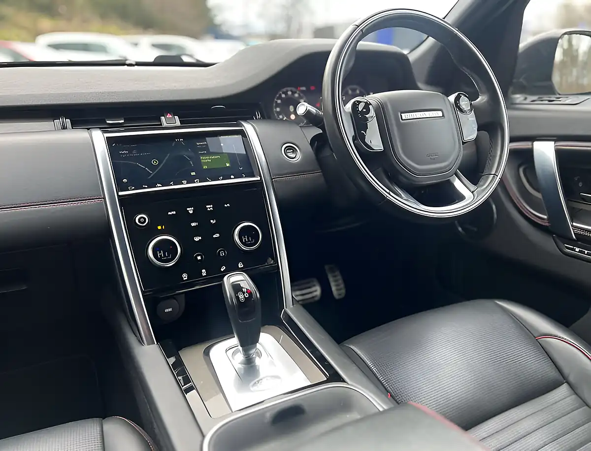 Used 2019 Land Rover Discovery Sport R-Dynamic Hse Eiger Grey - Interior and Exterior details 14