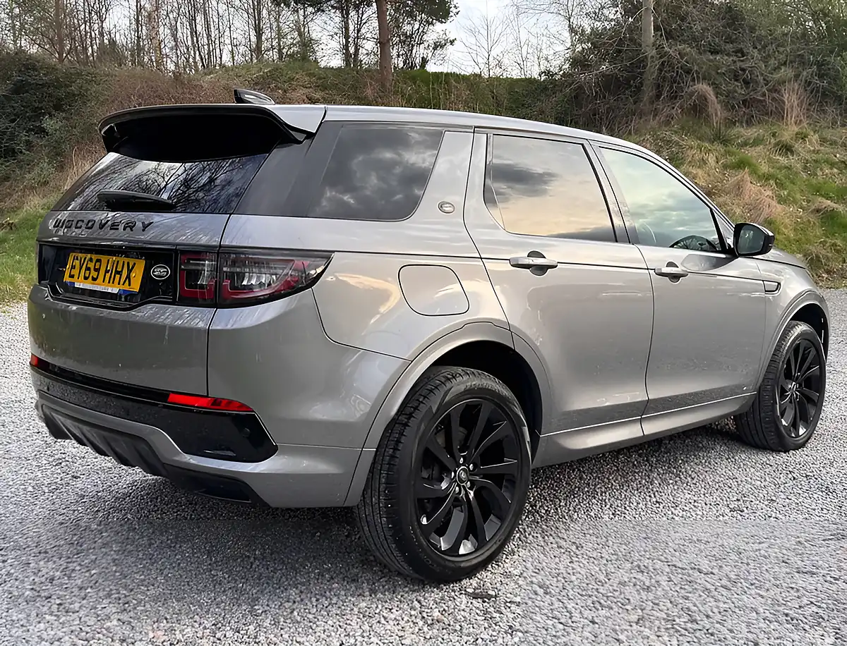Used 2019 Land Rover Discovery Sport R-Dynamic Hse Eiger Grey - Interior and Exterior details 3