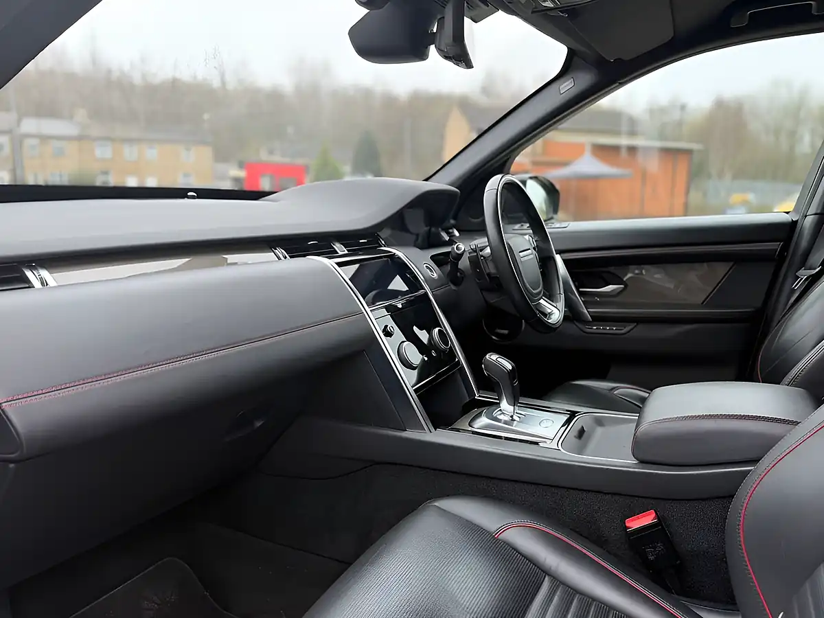 Used 2019 Land Rover Discovery Sport R-Dynamic Hse Grey - Interior and Exterior details 7