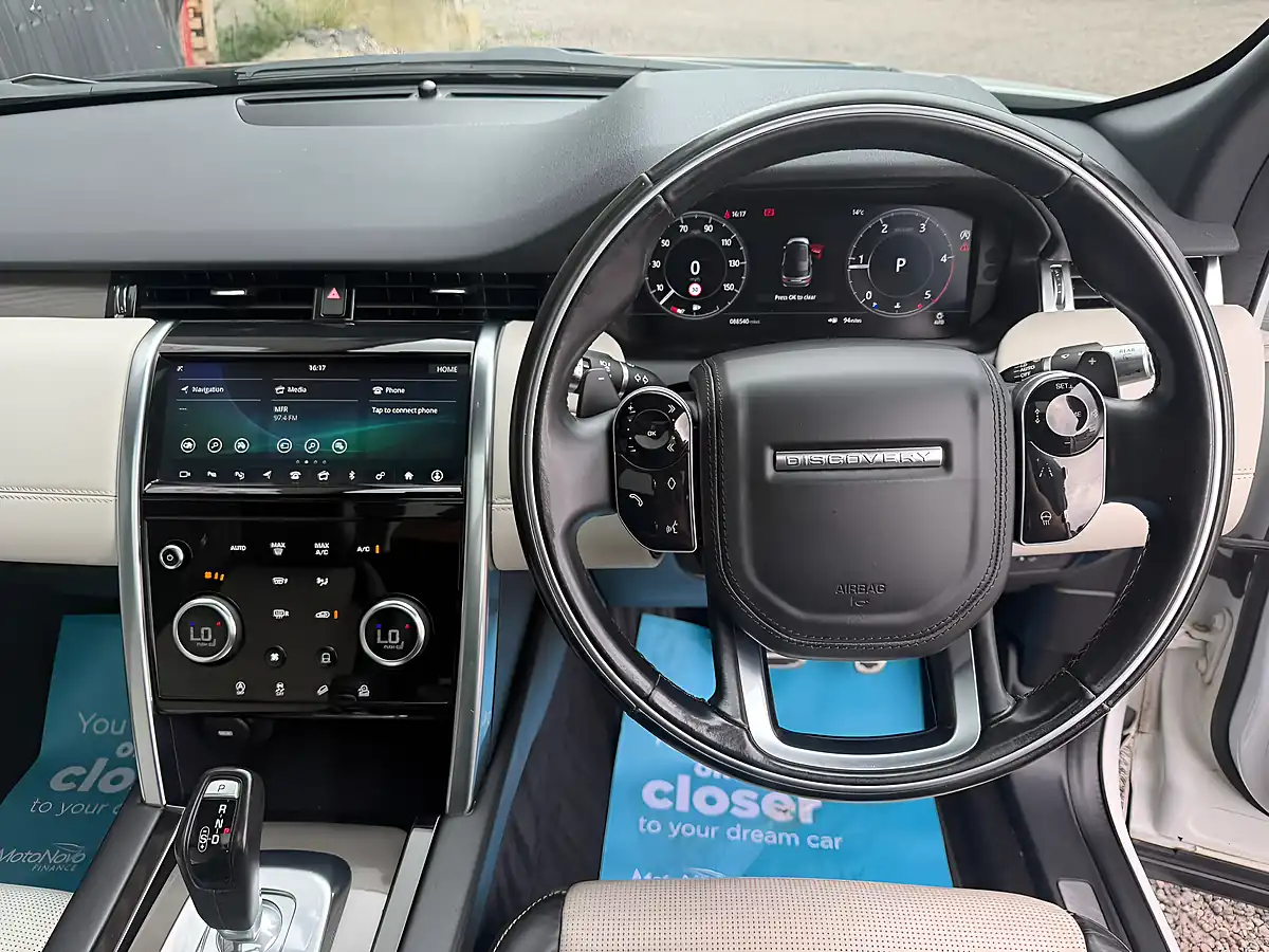 Used 2019 Land Rover Discovery Sport R-Dynamic Hse White - Interior and Exterior details 14