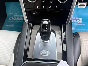 Used 2019 Land Rover Discovery Sport R-Dynamic Hse White - Interior and Exterior details 17
