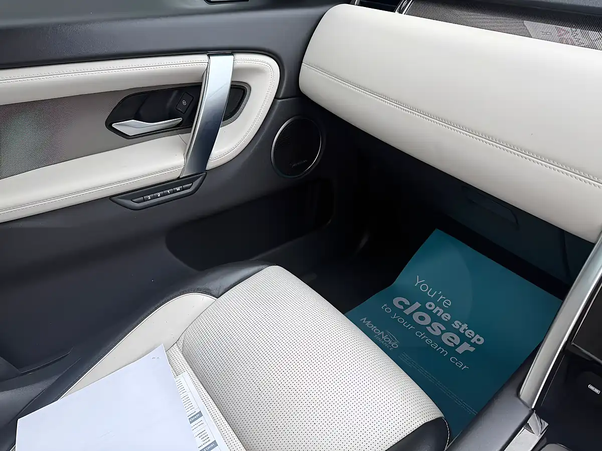 Used 2019 Land Rover Discovery Sport R-Dynamic Hse White - Interior and Exterior details 18