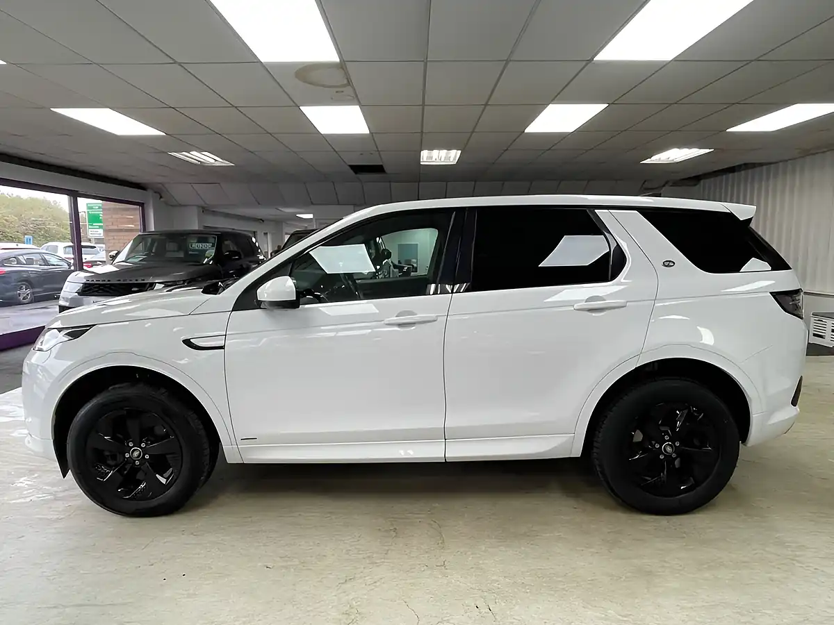 Used 2019 Land Rover Discovery Sport R-Dynamic S White - Interior and Exterior details 10