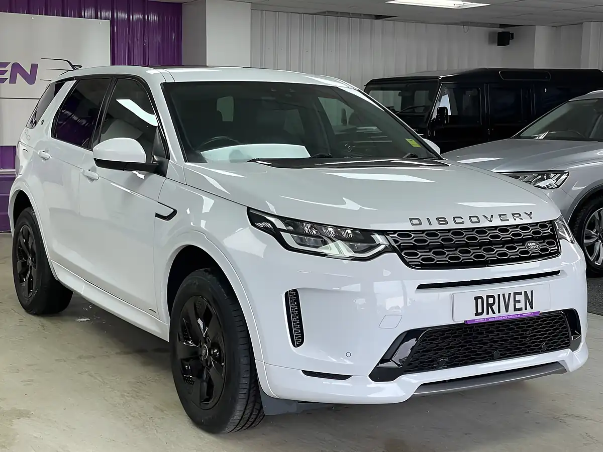 Used 2019 Land Rover Discovery Sport R-Dynamic S White - Interior and Exterior details 6