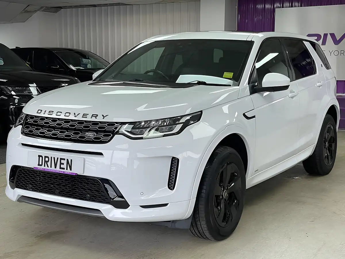 Used 2019 Land Rover Discovery Sport R-Dynamic S White - Interior and Exterior details 8