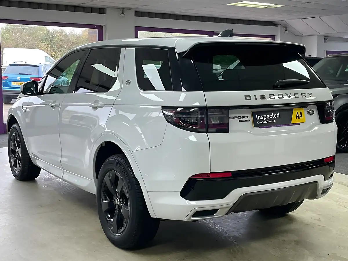 Used 2019 Land Rover Discovery Sport R-Dynamic S White - Interior and Exterior details 9