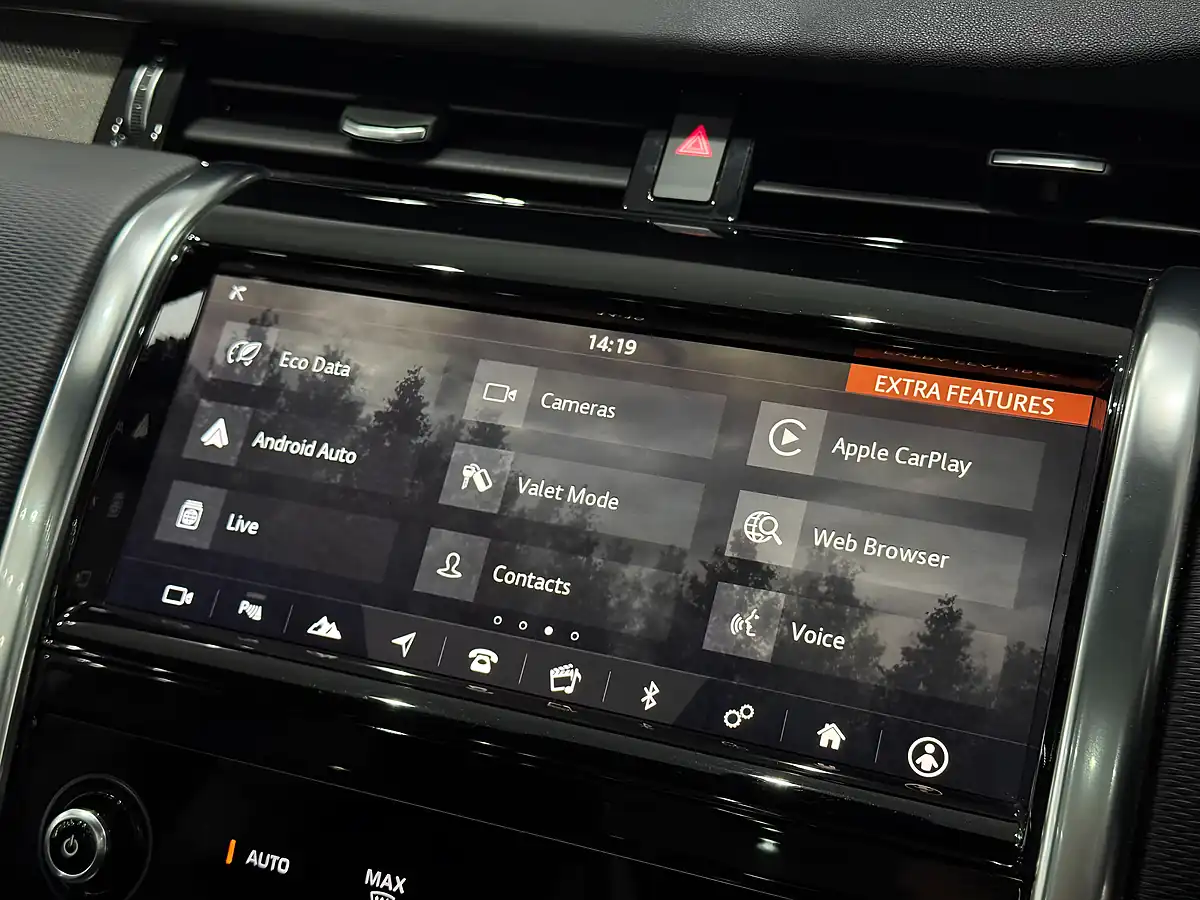 Used 2019 Land Rover Discovery Sport R-Dynamic Se Blue - Interior and Exterior details 14