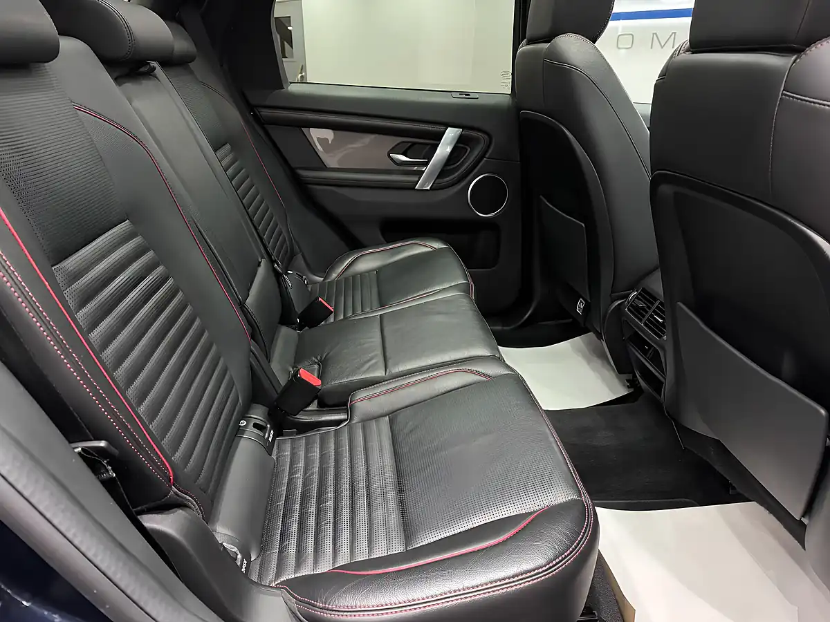 Used 2019 Land Rover Discovery Sport R-Dynamic Se Blue - Interior and Exterior details 18