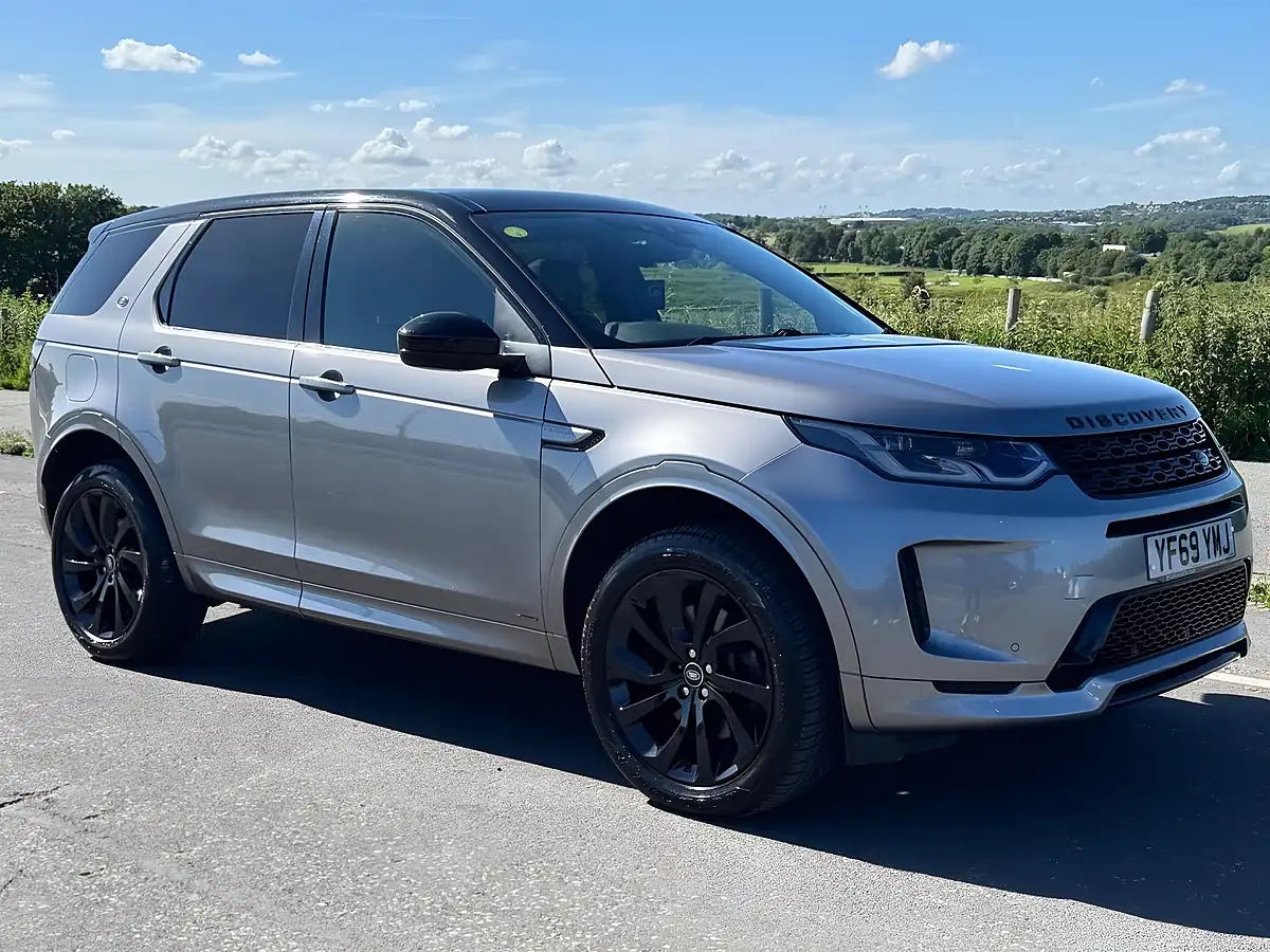 Used 2019 Land Rover Discovery Sport R-Dynamic Se Corris Grey - Front View