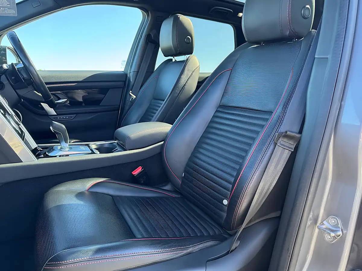 Used 2019 Land Rover Discovery Sport R-Dynamic Se Corris Grey - Interior and Exterior details 12