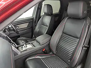 Used 2019 Land Rover Discovery Sport R-Dynamic Se Firenze Red - Interior and Exterior details 17